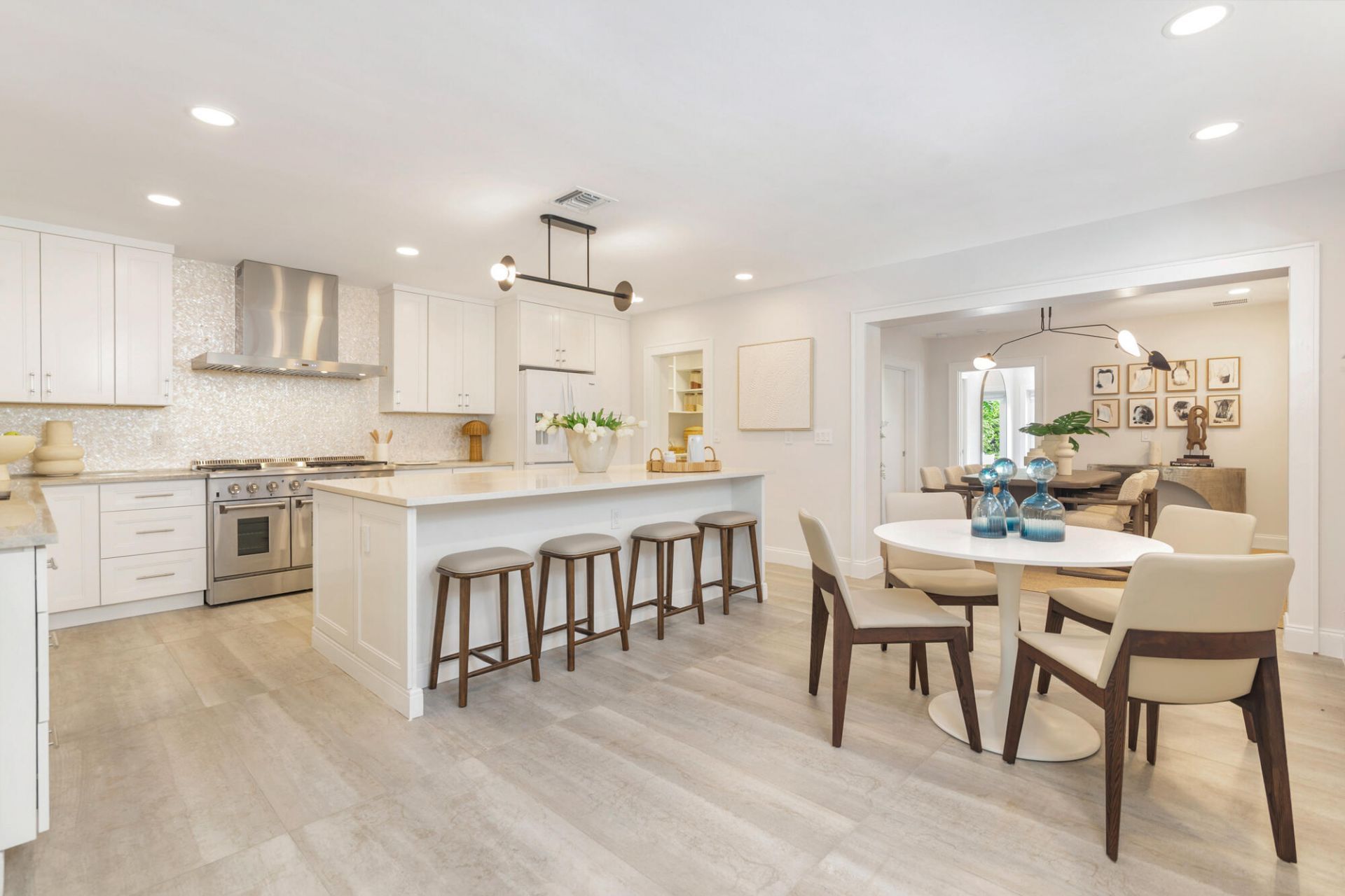 246 Elwa Place, West Palm Beach, FL 33405 Photo