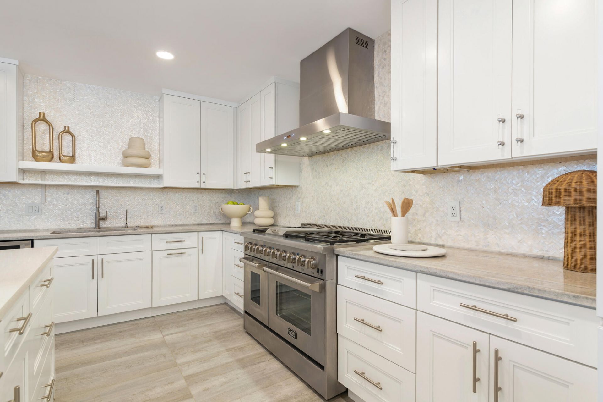 246 Elwa Place, West Palm Beach, FL 33405 Photo