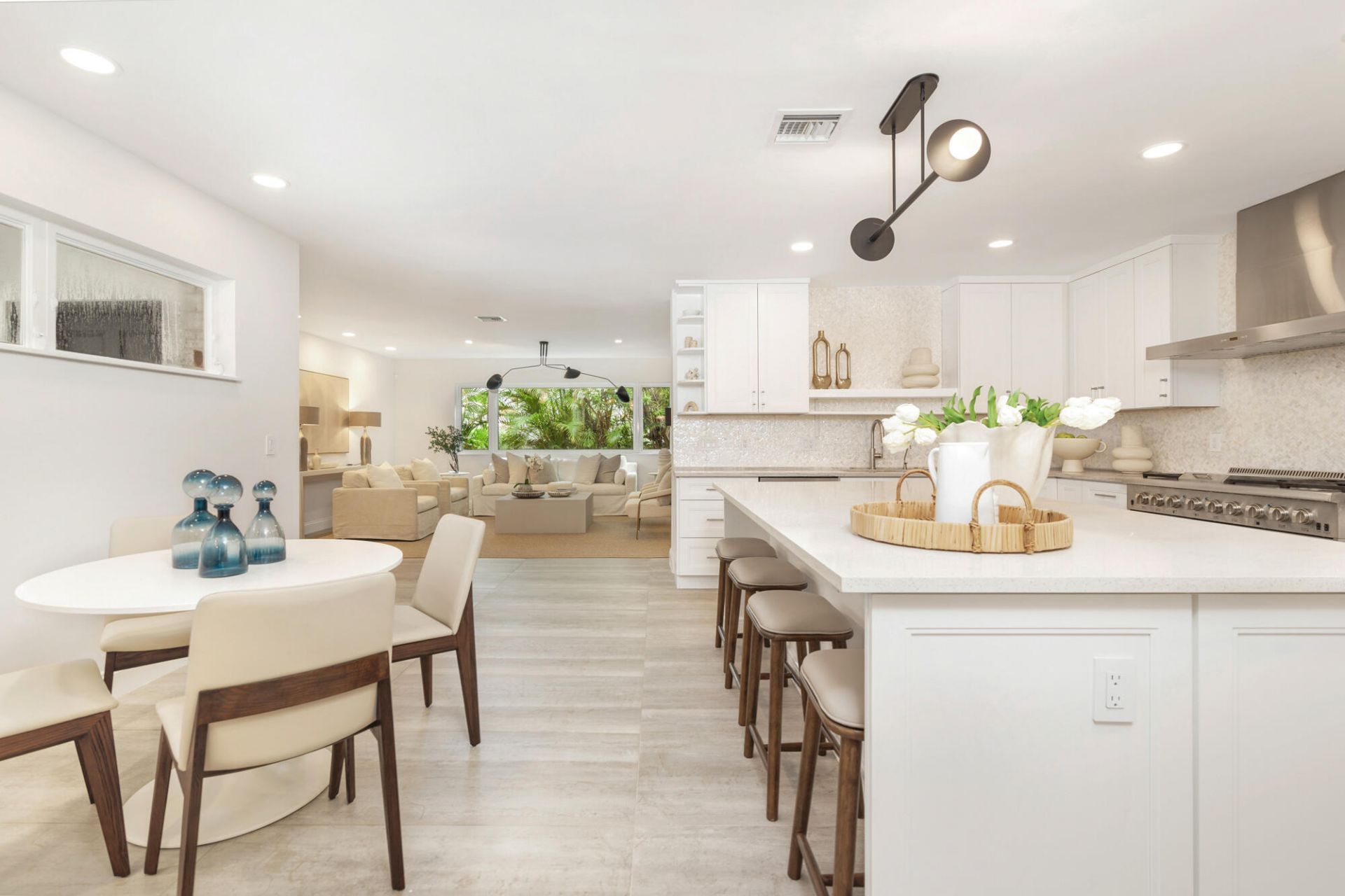 246 Elwa Place, West Palm Beach, FL 33405 Photo