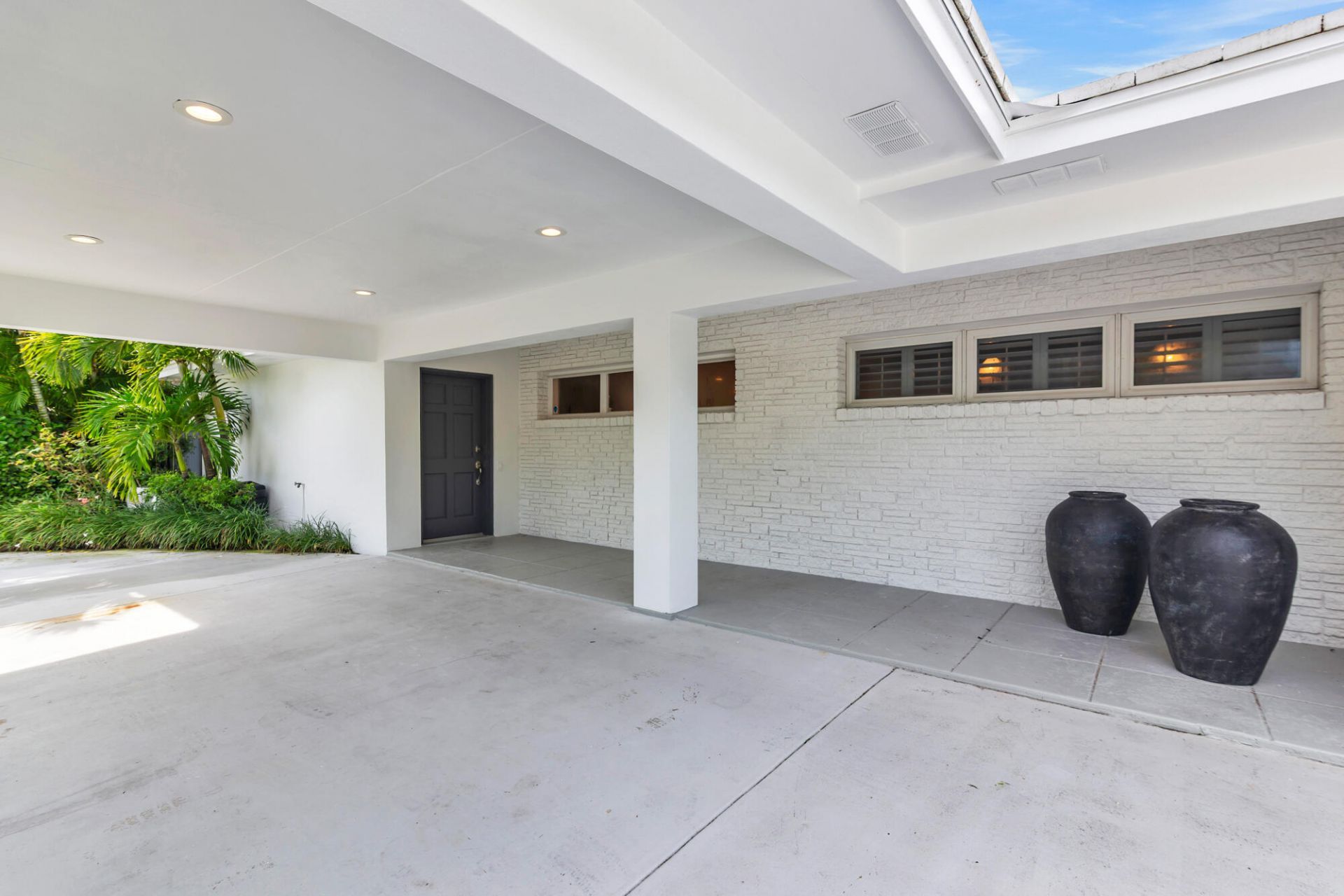 246 Elwa Place, West Palm Beach, FL 33405 Photo
