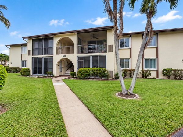5931 Whispering Pine Way, Unit D-2, Greenacres, FL 33463