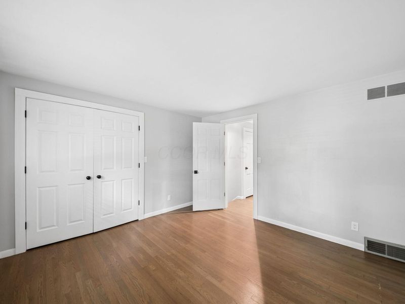 4504 Kipling Road, Columbus, OH 43220 Photo 27