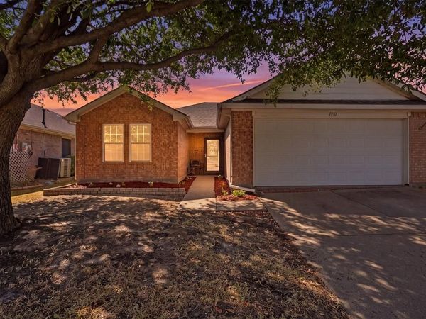 1930 Livingston Lane , Little Elm, TX 75068