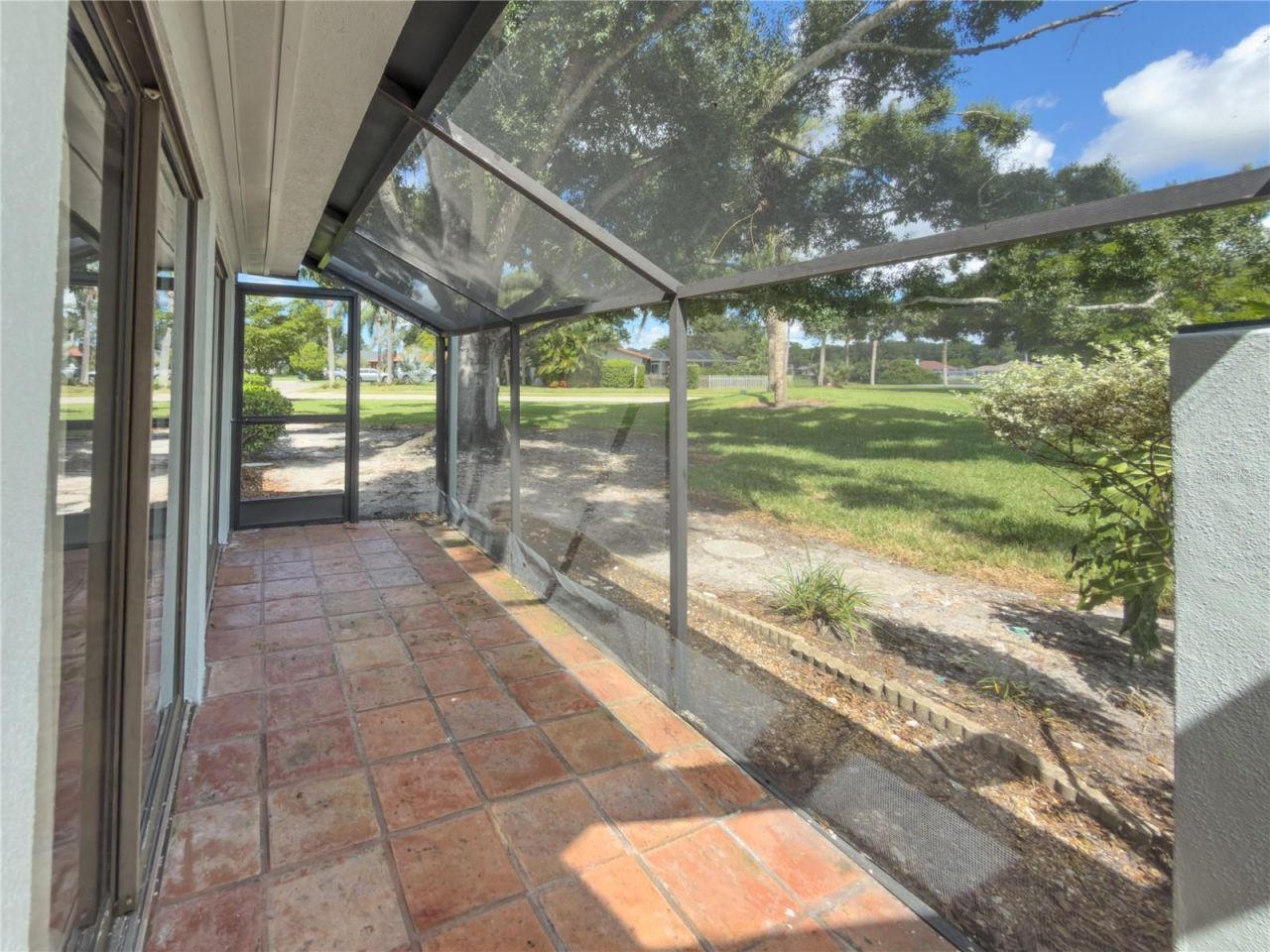 2375 Lakeside Mews, Unit D2, Sarasota, FL 34235 Photo