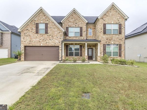 109 Lacey Oak Lane, Bonaire, GA 31005