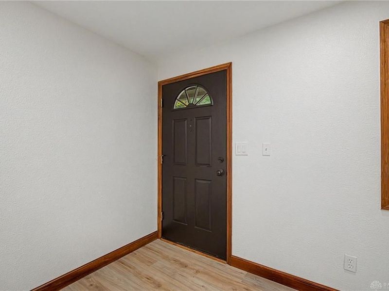 193 Monarch Road, Washington Township, OH 45458 Photo 6