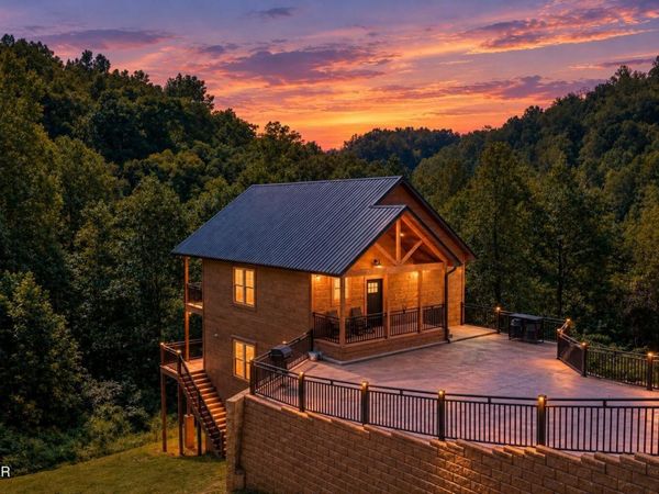 3342 Frontier View Drive , Sevierville, TN 37876
