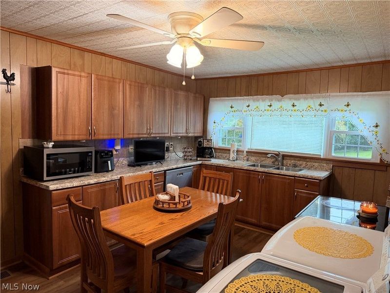 52742 Key Bellaire Road, Bellaire, OH 43906 Photo 12