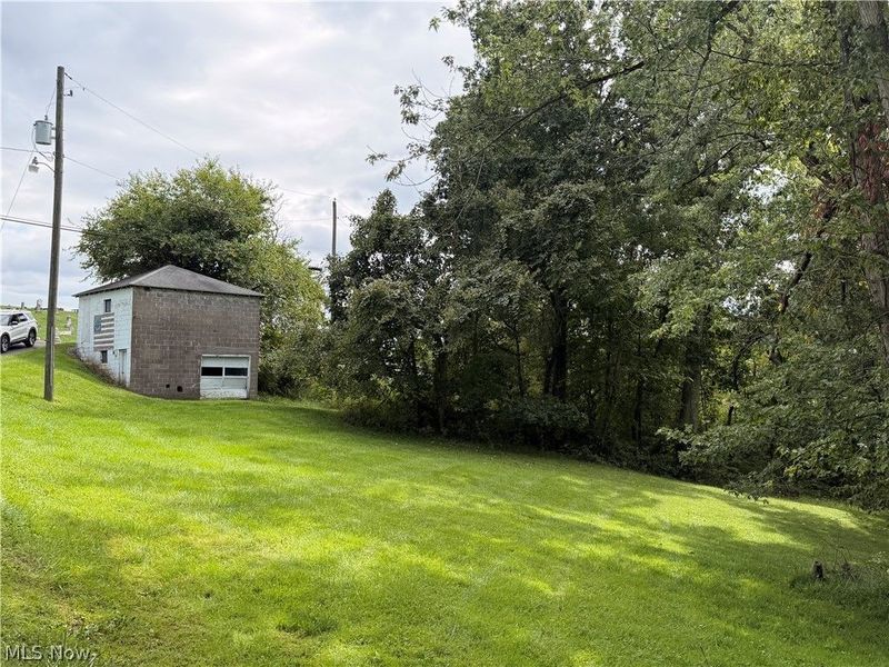 52742 Key Bellaire Road, Bellaire, OH 43906 Photo 8