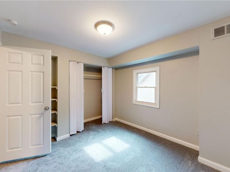 3201 Saratoga Avenue , Cleveland, OH 44109 Photo 28