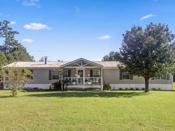 12099 NW Durham Road , Bristol, FL 32321
