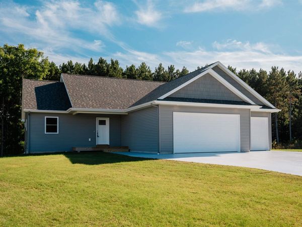 850 Coyote Lane, Traverse City, MI 49696