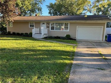 68 Millbrook Drive, Buffalo, NY 14221