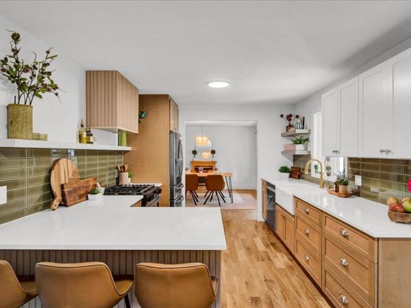 11 Killarney Drive, Burlington, VT 05408