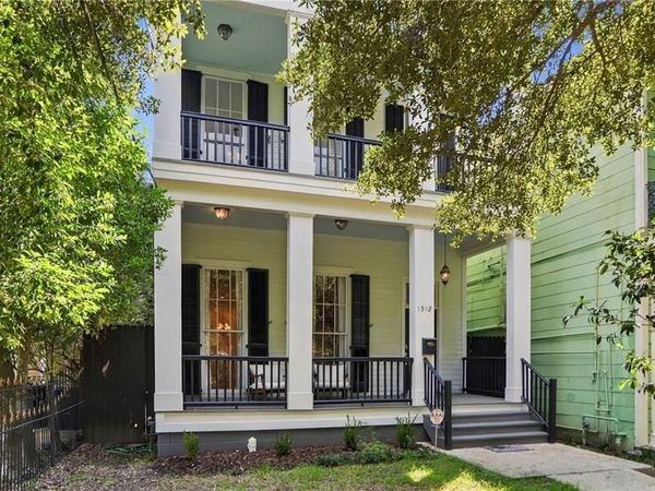 1512 CAMP Street , New Orleans, LA 70130