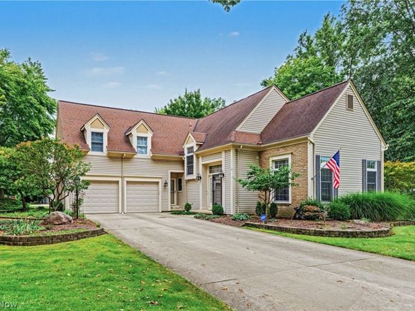 32253 Walker Road , Avon Lake, OH 44012