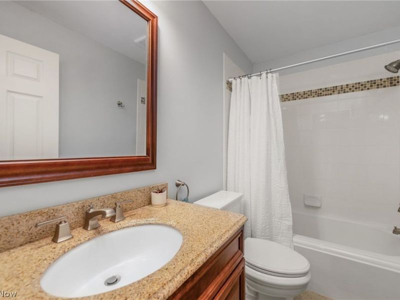 681 Bridgeside Drive, Avon Lake, OH 44012 Photo 33