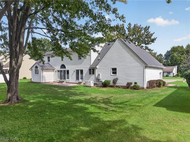 722 Jaycox Road, Avon Lake, OH 44012 Photo 3