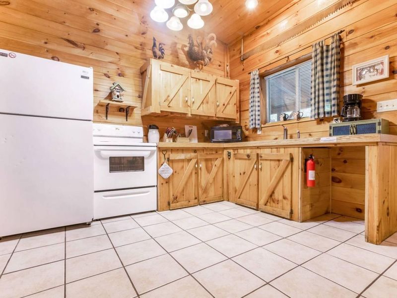 29802 Fairview Ridge Road , Logan, OH 43138 Photo 16