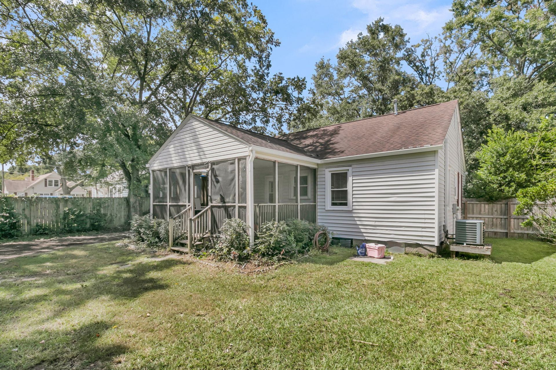 1223 Yeamans Hall Road Photo 26