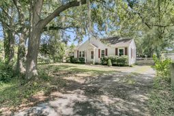 1223 Yeamans Hall Road photo 4