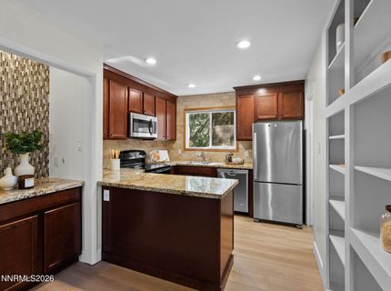 321 Ski Way, Unit 9, Incline Village, NV 89451 Photo