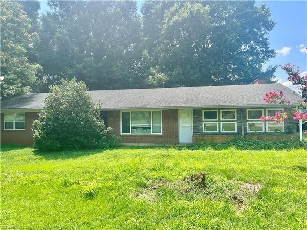 3480 Ayersville Road , Mayodan, NC 27027