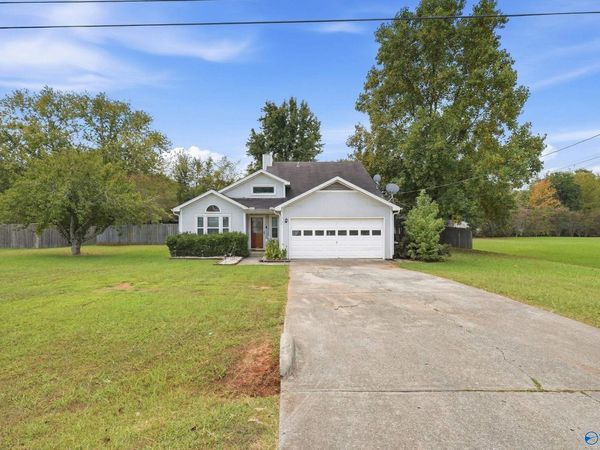 12749 Copperfield Lane, Madison, AL 35756