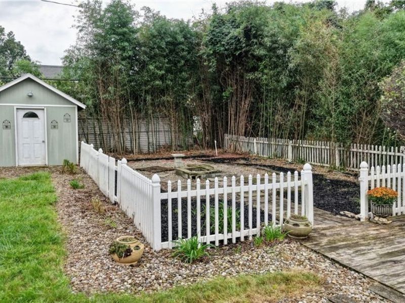 364 Clinton Avenue, Akron, OH 44301 Photo 10