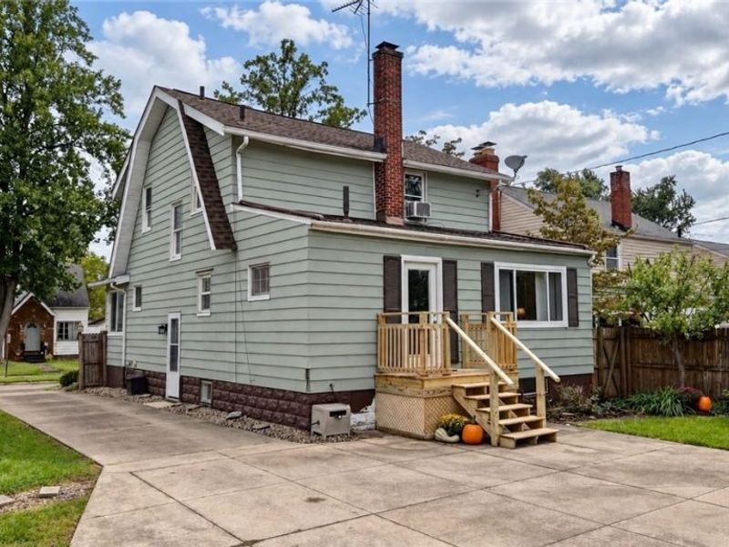 364 Clinton Avenue, Akron, OH 44301 Photo 7