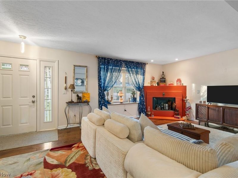 20520 Detroit Road , Rocky River, OH 44116 Photo 7