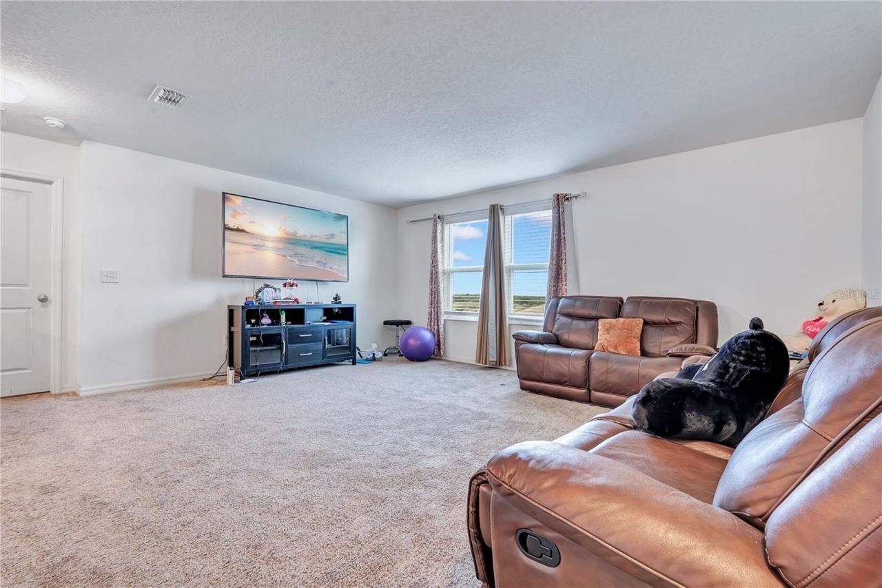 2512 Begonia Street , Mascotte, FL 34753 Photo