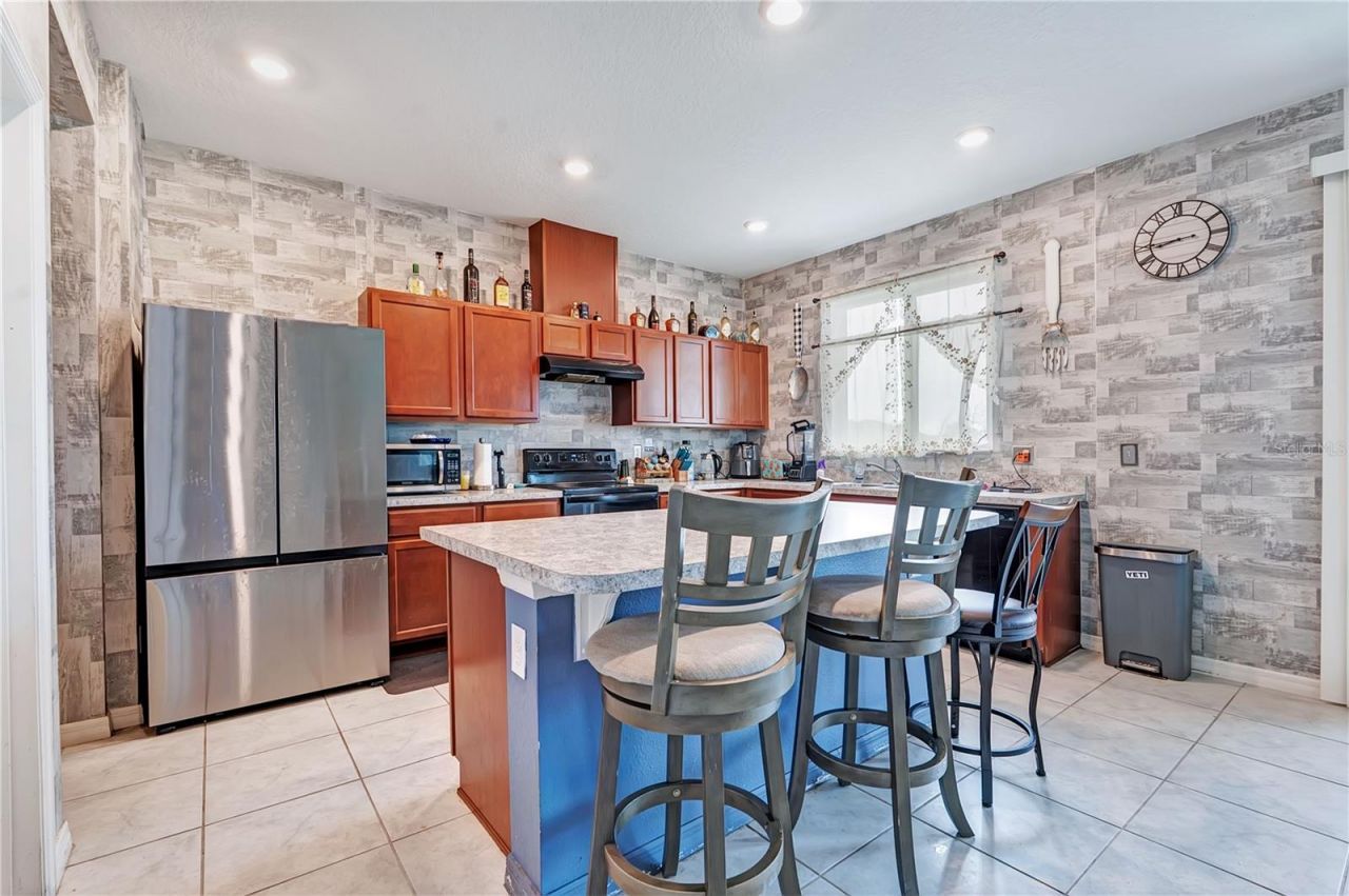 2512 Begonia Street , Mascotte, FL 34753 Photo
