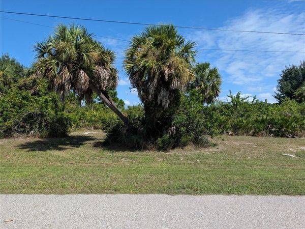 168 LIME TREE PARK , ROTONDA WEST, FL 33947