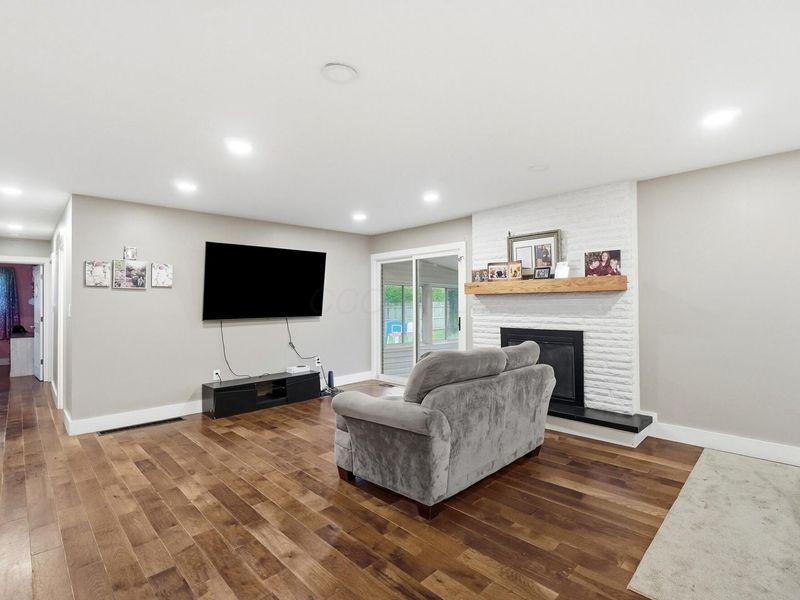 6373 Hoover Road, Grove City, OH 43123 Photo 6
