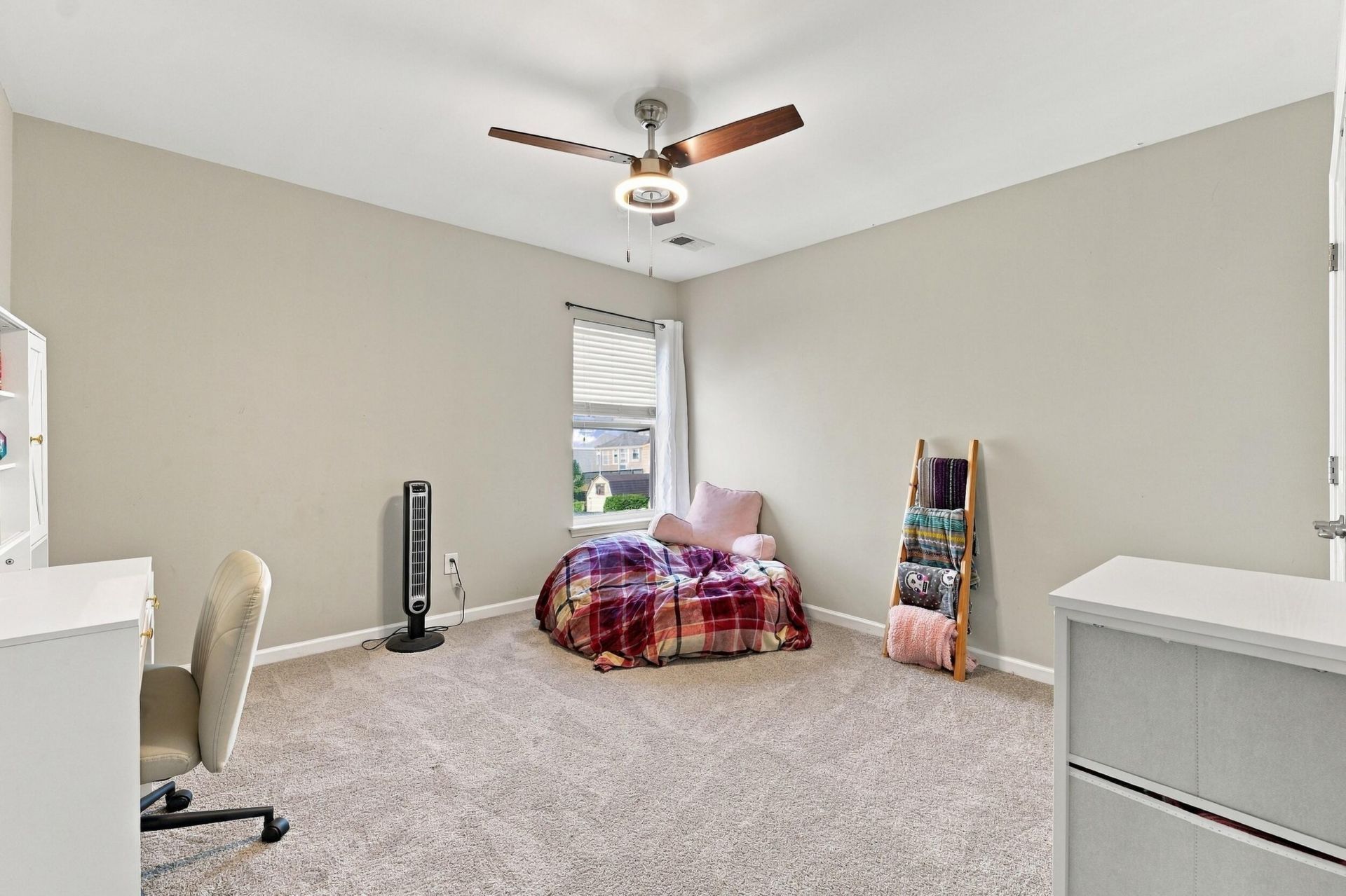 218 Topsaw Lane Photo 32