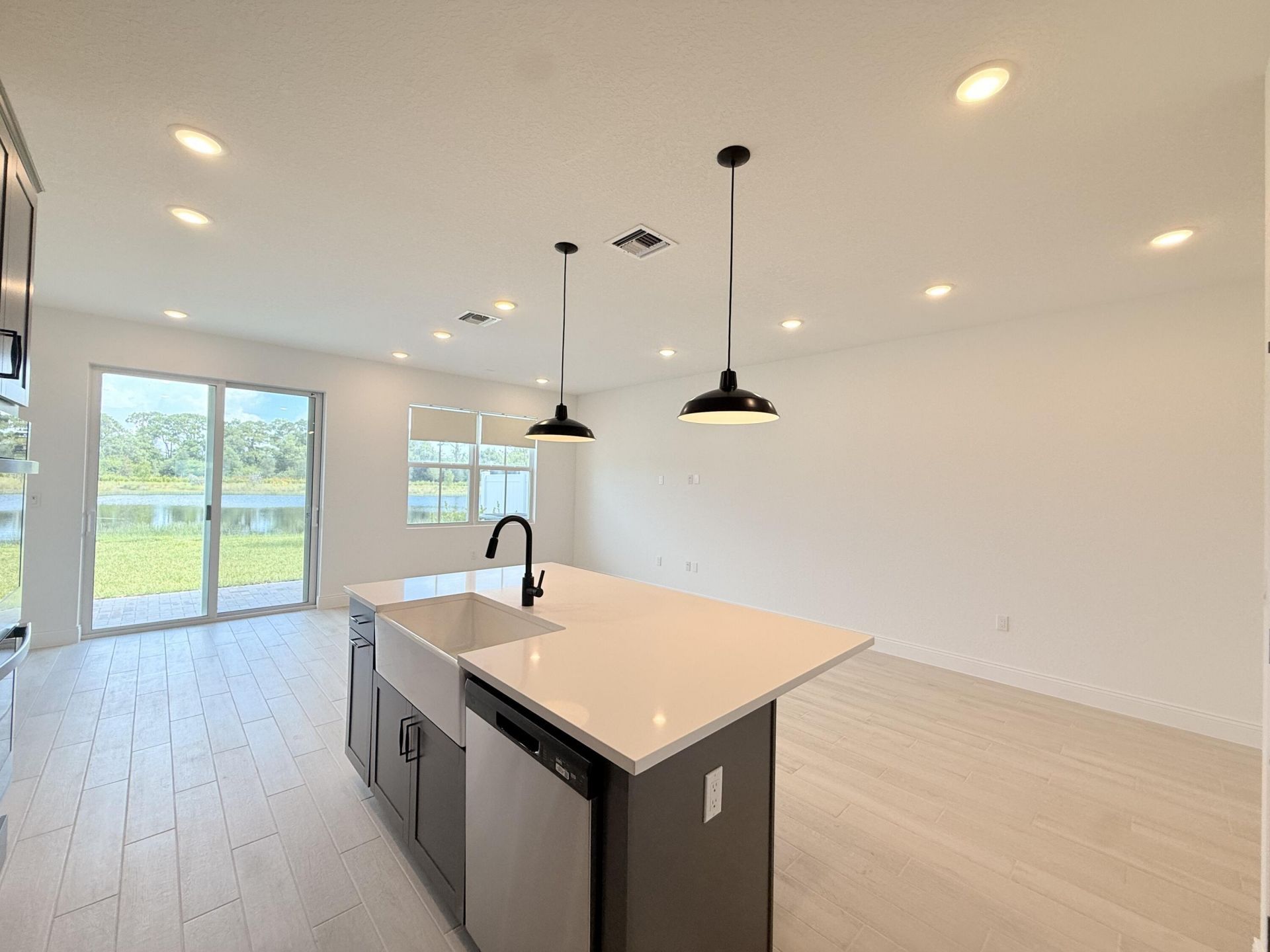 121 SE Birch Terrace, Stuart, FL 34997 Photo