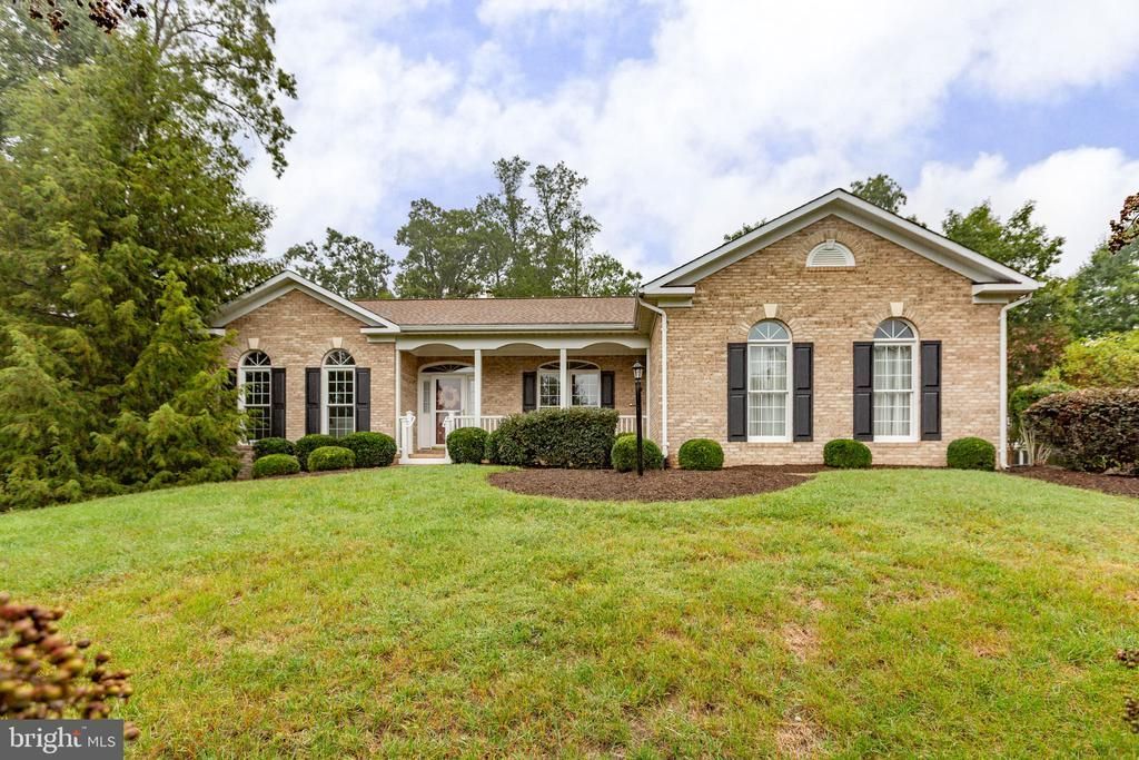 10109 Colechester Street, Fredericksburg, VA 22408 Main Photo