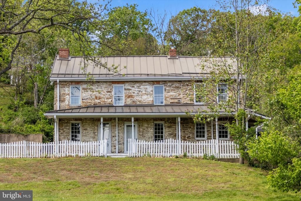 2301 MOUNT EPHRAIM ROAD , ADAMSTOWN, MD 21710