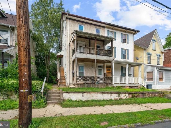 233 BRIDGE STREET , SPRING CITY, PA 19475