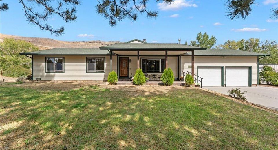 291 Surrey Court, Reno, NV 89521 Photo