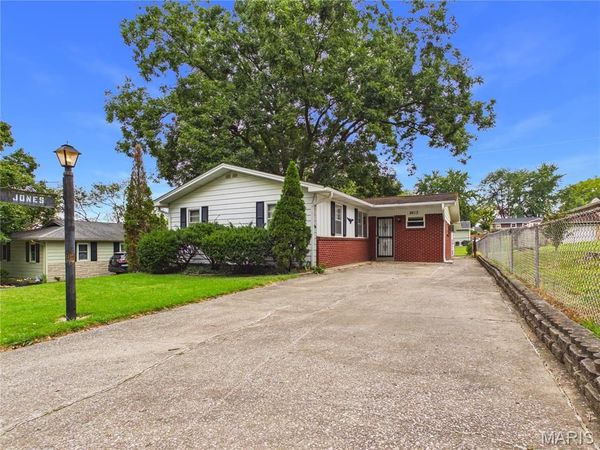 2613 Gardenia Lane , Cape Girardeau, MO 63703