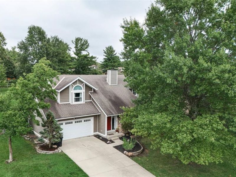 5872 Rocky Pass, West Chester, OH 45069 Photo 1