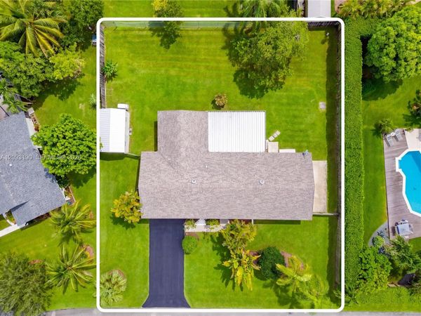 12635 SW 113th Ct , Miami, FL 33176