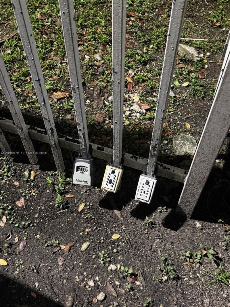 4265 NW South Tamiami Canal Dr , Unit 1-214, Miami, FL 33126 Photo