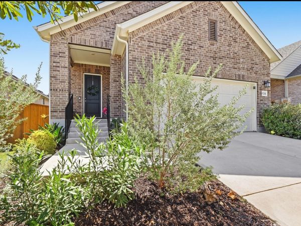 524 Possumhaw LN, San Marcos, TX 78666