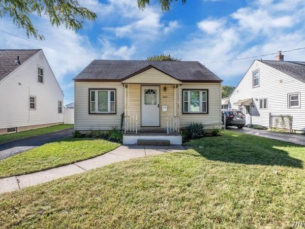 8217 Pershing Avenue, Niagara Falls, NY 14304