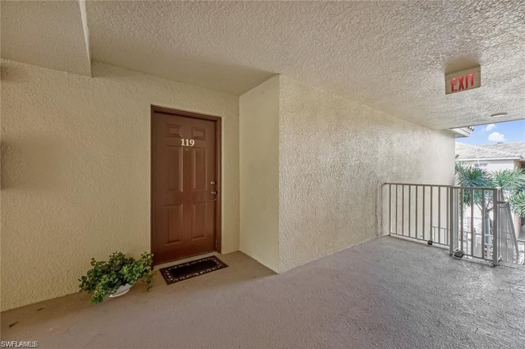 4122 Residence Dr, Unit 119, Fort Myers, FL 33901 Photo
