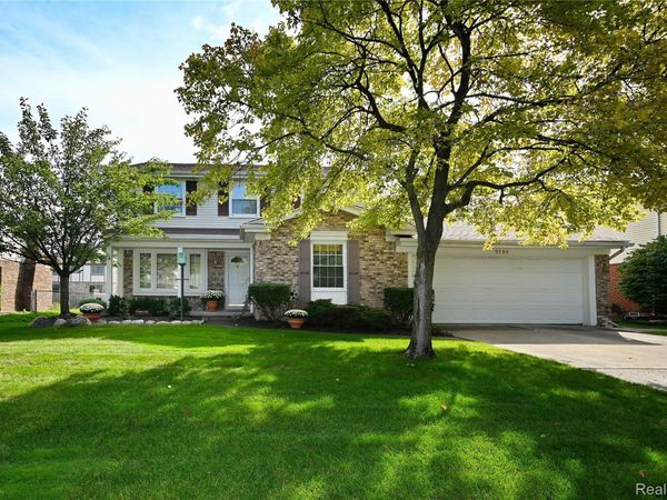 5104 Prentis Drive, Troy, Mi 48085