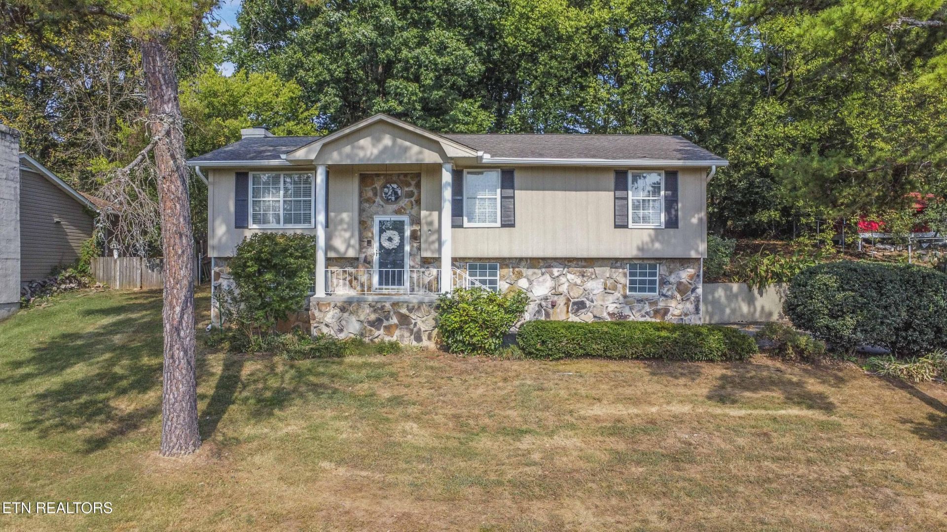 11333 Clear Point Drive Knoxville, TN 37932